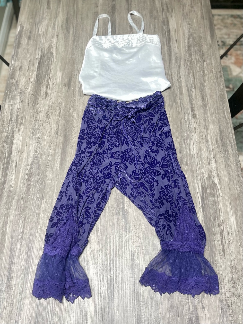 Vintage Purple Floral Lace Bloomers and Chamise - Picture 2 of 10
